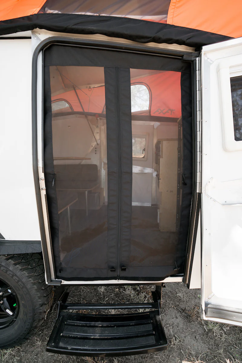 Cricket Soft Goods Package (Awning, Screen for Entry Door, Shower Tent)